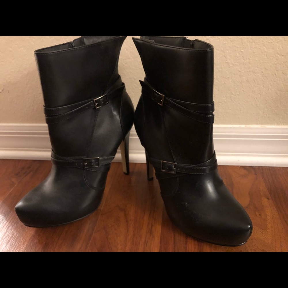 Black leather ankle boots